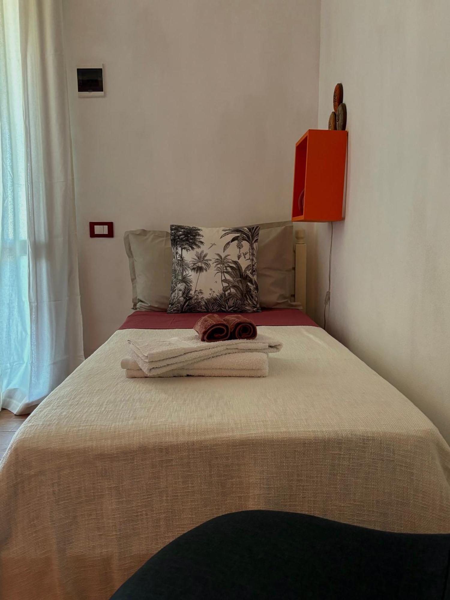 B&B Sole E Luna Palermo Exterior foto